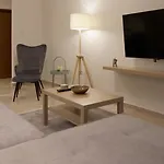 Monazo Urban Apartment