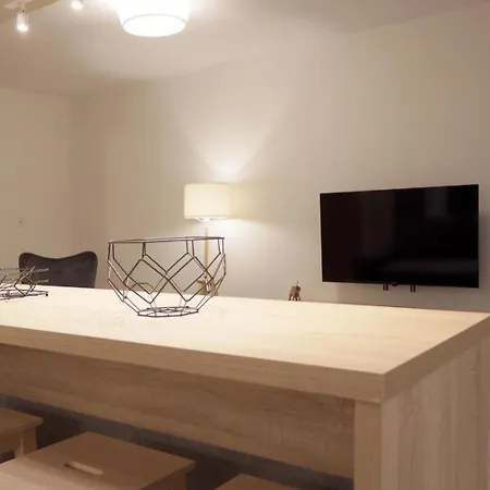 Monazo Urban Apartment